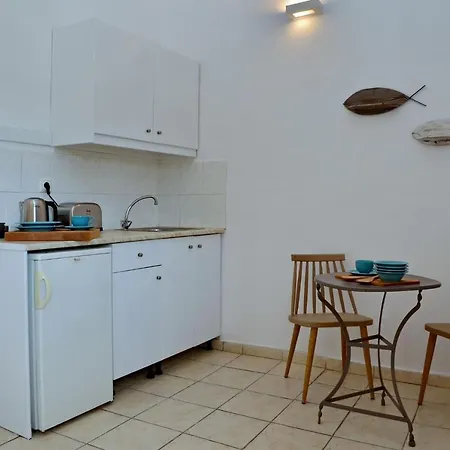 Aparthotel Pantheon Katsaros (Skiathos)